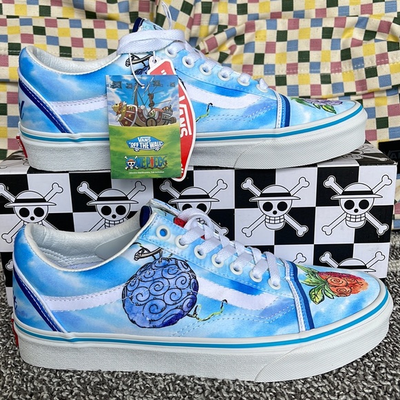 Vans Men’s Old Skool
One Piece Devil Fruit True
VN0007NT7WM
Sneakers - Picture 3 of 16
